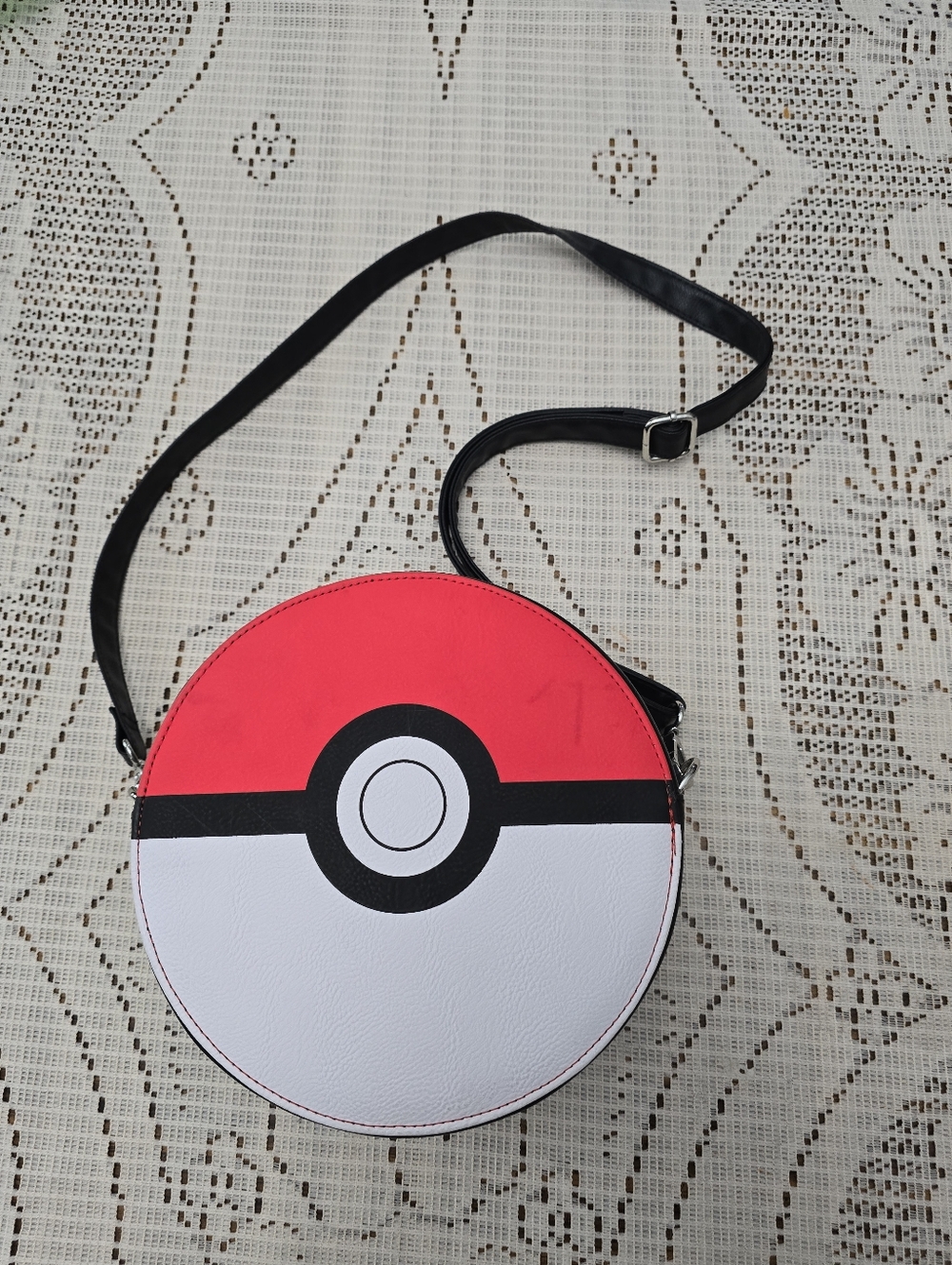 Loungefly Pokemon Poké Ball Round Crossbody Bag - Red & White
